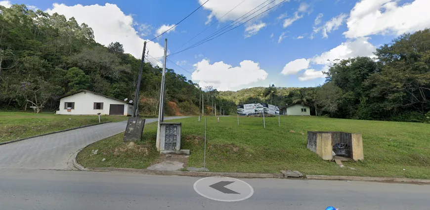 Foto 1 de Lote/Terreno à venda, 1500m² em Paranaguamirim, Joinville