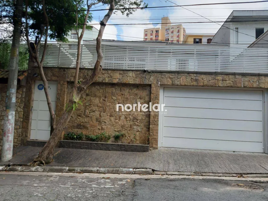 Foto 1 de Casa com 3 Quartos à venda, 229m² em Parque São Domingos, São Paulo