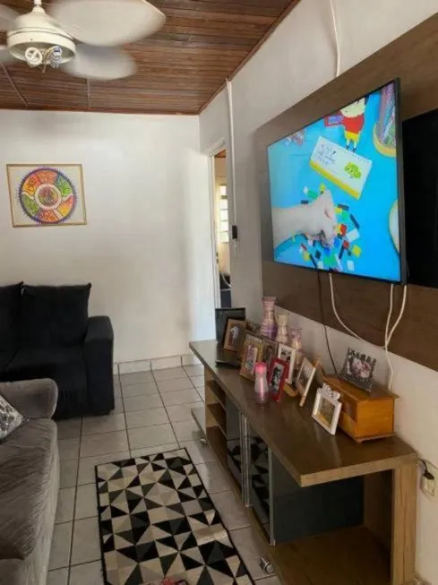 Foto 1 de Casa com 2 Quartos para venda ou aluguel, 64m² em Massaranduba, Salvador