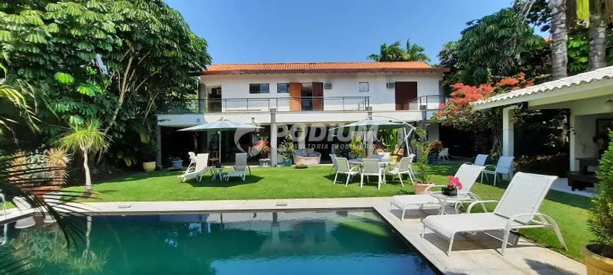 Foto 1 de Casa de Condomínio com 6 Quartos à venda, 780m² em Barra da Tijuca, Rio de Janeiro