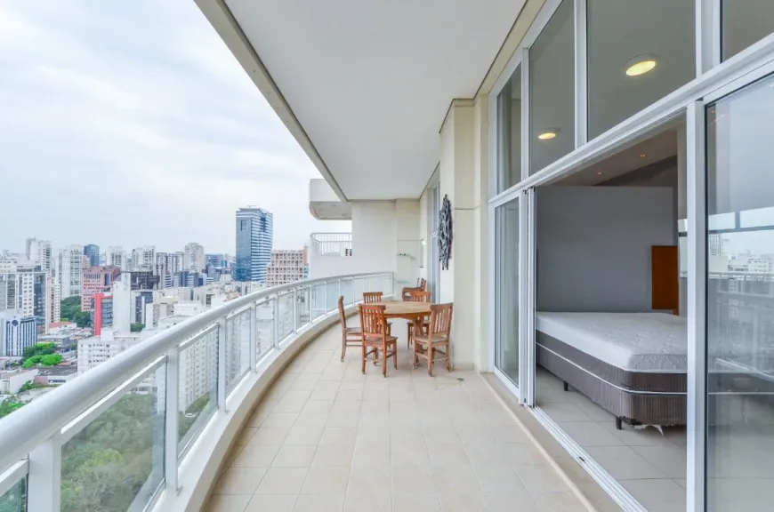 Foto 1 de Apartamento com 1 Quarto à venda, 108m² em Brooklin, São Paulo