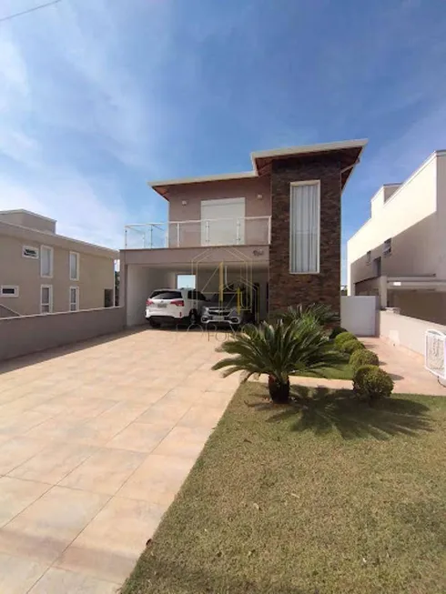 Foto 1 de Casa de Condomínio com 4 Quartos à venda, 300m² em Suru, Santana de Parnaíba