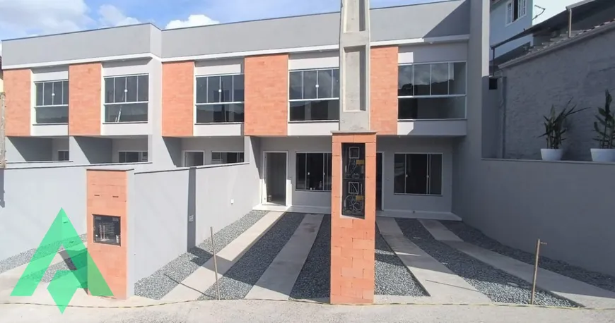 Foto 1 de Casa com 2 Quartos à venda, 80m² em Ponta Aguda, Blumenau