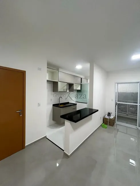 Foto 1 de Apartamento com 3 Quartos para venda ou aluguel, 72m² em Villa Branca, Jacareí