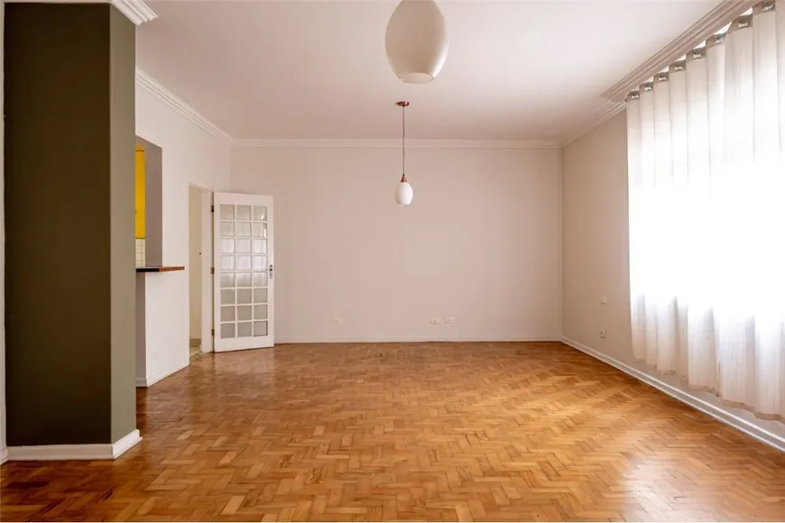 Foto 1 de Apartamento com 2 Quartos à venda, 126m² em Higienópolis, São Paulo