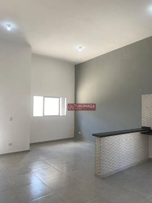 Foto 1 de Casa com 3 Quartos à venda, 84m² em Vila Nova Bonsucesso, Guarulhos