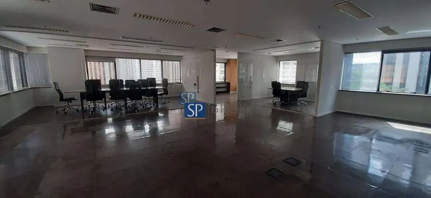 Foto 1 de Sala Comercial para alugar, 240m² em Cidade Monções, São Paulo