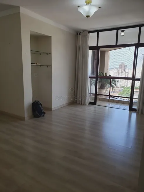 Foto 1 de Apartamento com 3 Quartos à venda, 104m² em Centro, São José do Rio Preto