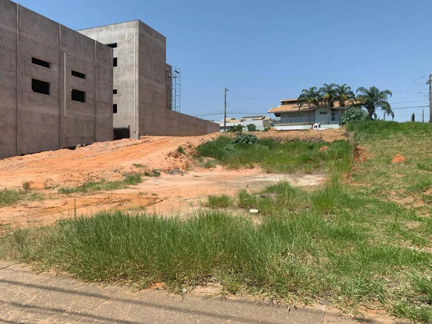 Foto 1 de Lote/Terreno à venda, 331m² em Jardim Esplanada, Indaiatuba