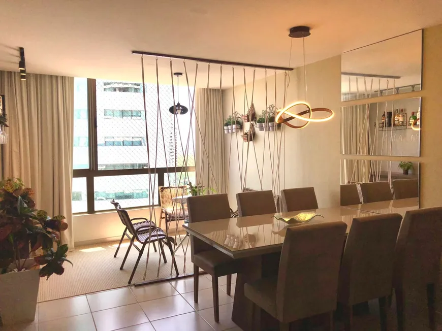 Foto 1 de Apartamento com 3 Quartos à venda, 93m² em Boa Viagem, Recife