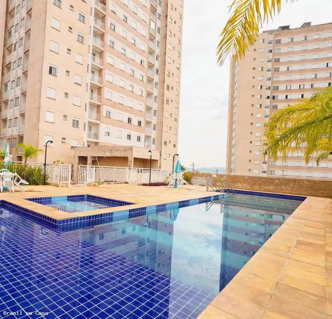 Foto 1 de Apartamento com 2 Quartos à venda, 40m² em Cidade Satélite Santa Bárbara, São Paulo