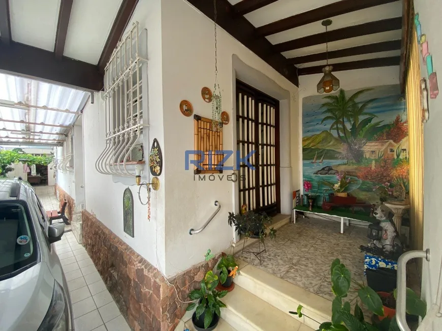 Foto 1 de Casa com 3 Quartos para venda ou aluguel, 254m² em Vila Monumento, São Paulo
