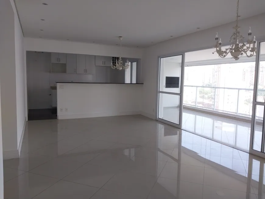 Foto 1 de Apartamento com 4 Quartos para venda ou aluguel, 170m² em Aclimação, São Paulo
