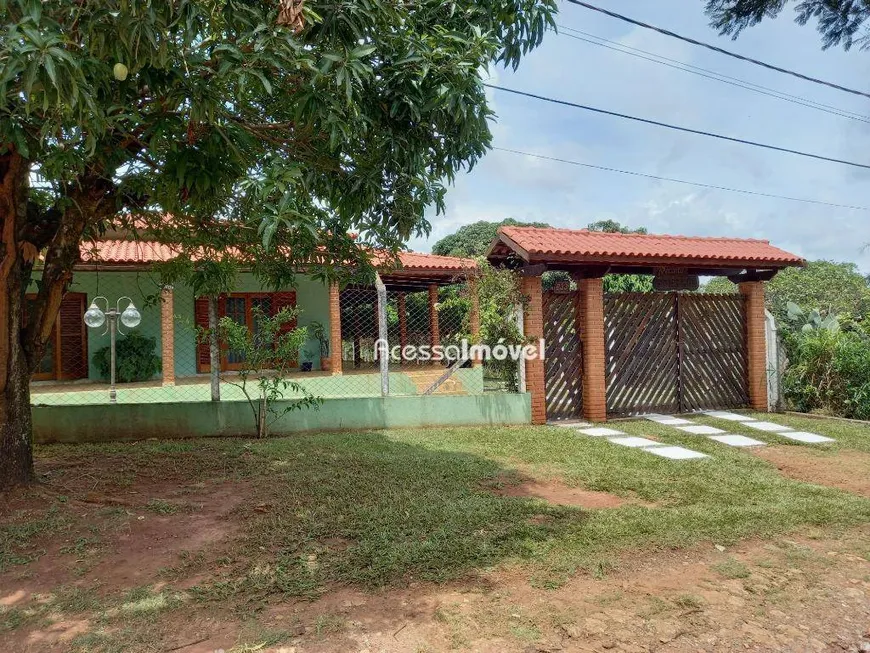 Foto 1 de Fazenda/Sítio com 4 Quartos à venda, 450m² em Recanto Maravilha II, Boituva