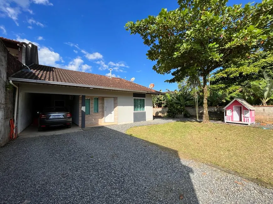 Foto 1 de Casa com 3 Quartos à venda, 114m² em Ilha da Figueira, Guaramirim