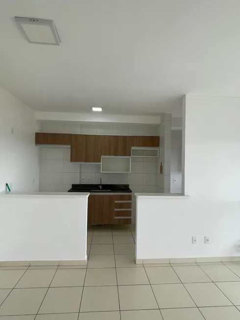 Foto 1 de Apartamento com 2 Quartos para alugar, 67m² em Ponta Negra, Manaus