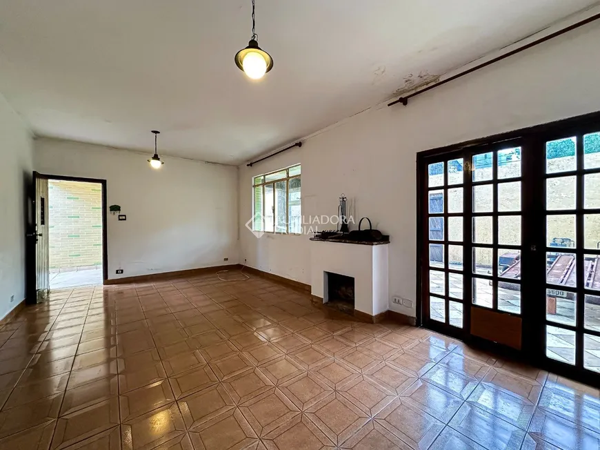 Foto 1 de Sobrado com 3 Quartos à venda, 400m² em Utinga, Santo André