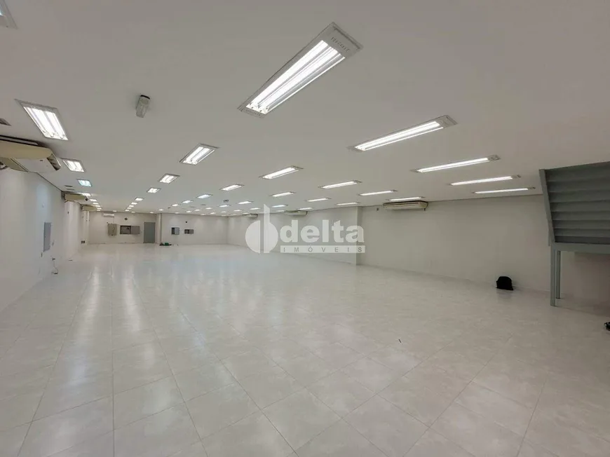 Foto 1 de Ponto Comercial para alugar, 530m² em Nossa Senhora Aparecida, Uberlândia