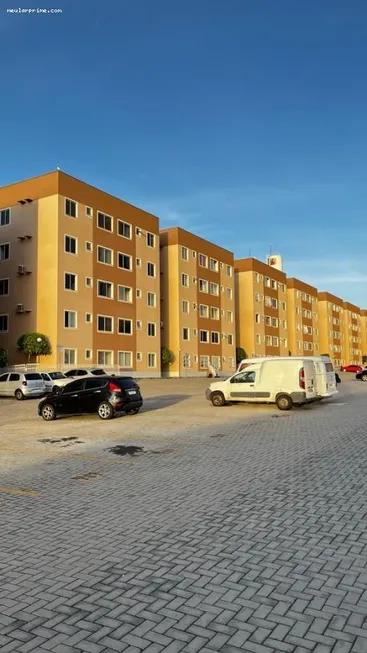 Foto 1 de Apartamento com 2 Quartos à venda, 44m² em Centro, Caucaia