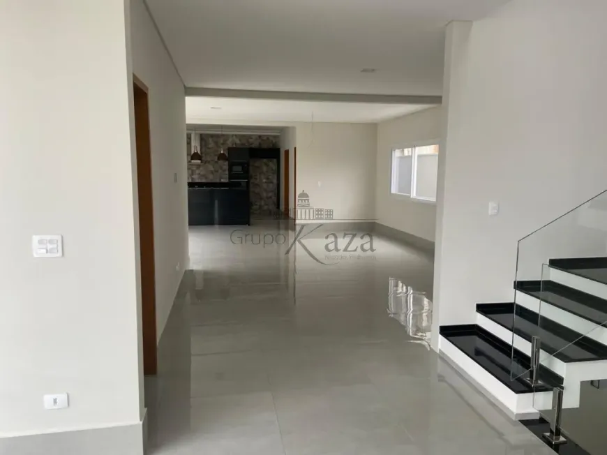 Foto 1 de Casa de Condomínio com 4 Quartos à venda, 290m² em Condomínio Residencial Jaguary , São José dos Campos