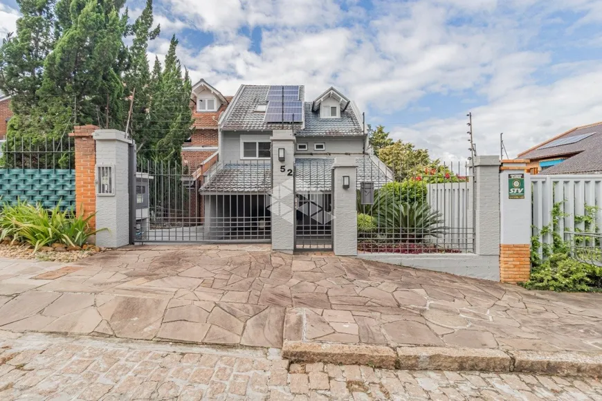 Foto 1 de Casa com 3 Quartos à venda, 262m² em Jardim Isabel, Porto Alegre