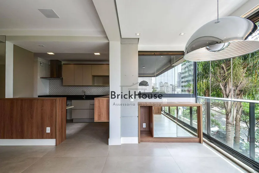 Foto 1 de Apartamento com 2 Quartos à venda, 90m² em Sumaré, São Paulo