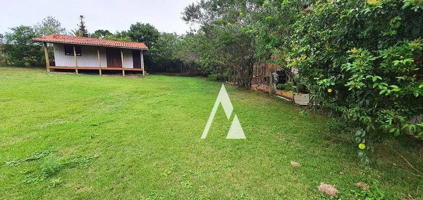 Foto 1 de Lote/Terreno à venda, 600m² em Praia do Rosa, Imbituba