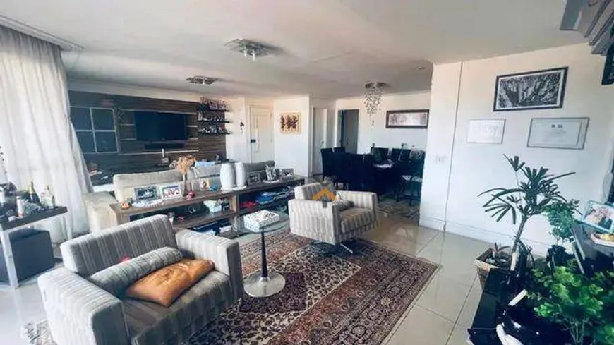 Foto 1 de Apartamento com 3 Quartos à venda, 189m² em Maua, São Caetano do Sul