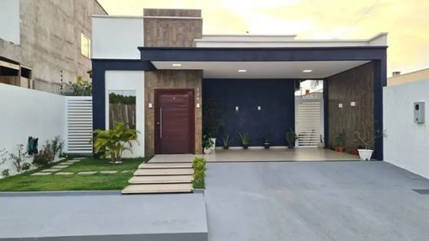 Foto 1 de Casa com 2 Quartos à venda, 120m² em Centro, Joinville