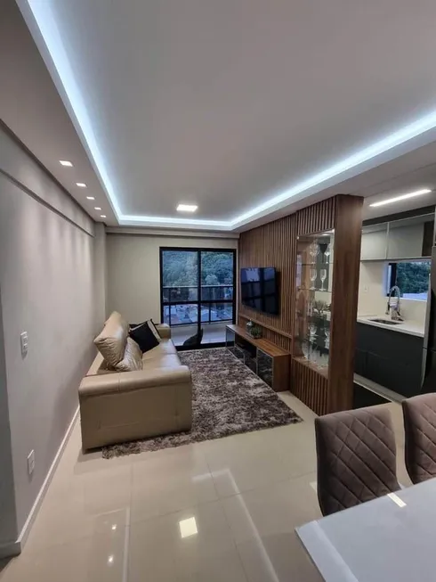 Foto 1 de Apartamento com 2 Quartos à venda, 74m² em Centro, Itajaí