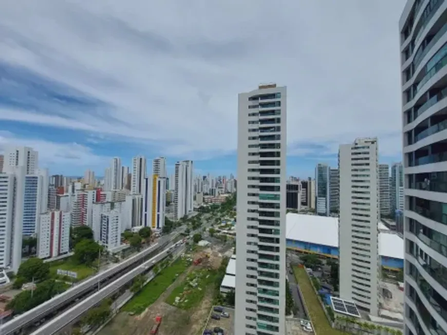 Foto 1 de Apartamento com 2 Quartos para alugar, 67m² em Boa Viagem, Recife