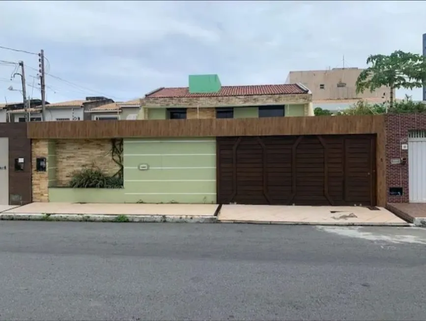 Foto 1 de Casa com 4 Quartos à venda, 296m² em Coroa do Meio, Aracaju