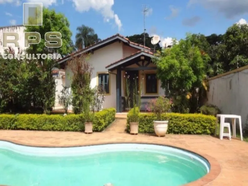 Foto 1 de Casa com 2 Quartos à venda, 155m² em Chácaras Interlagos, Atibaia