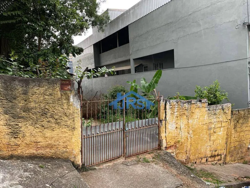 Foto 1 de Lote/Terreno à venda, 300m² em Vila São Jorge, Barueri