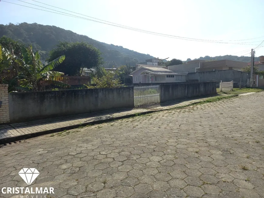 Foto 1 de Lote/Terreno à venda, 475m² em Sertãozinho, Bombinhas