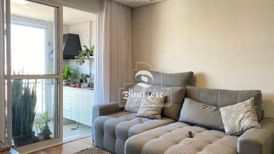 Foto 1 de Apartamento com 2 Quartos à venda, 67m² em Vila Pires, Santo André