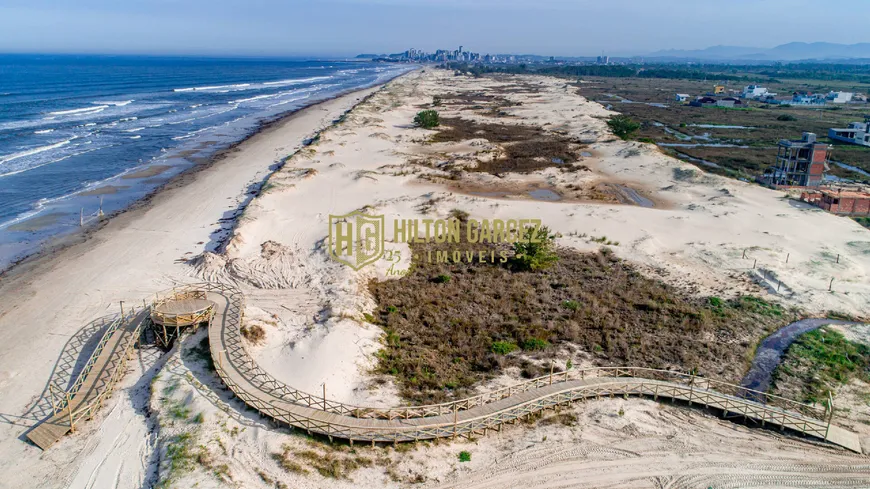 Foto 1 de Lote/Terreno à venda, 200m² em Praia Caravelle Miratorres, Passo de Torres