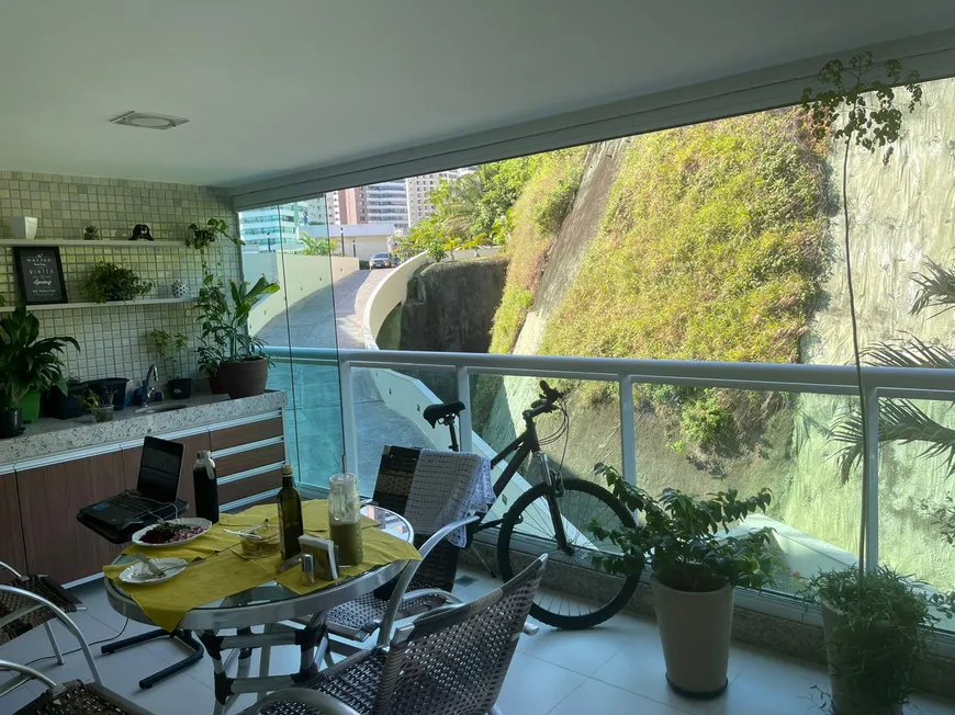 Foto 1 de Apartamento com 1 Quarto à venda, 75m² em Ondina, Salvador