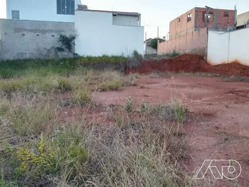 Foto 1 de Lote/Terreno à venda, 175m² em Pompéia, Piracicaba