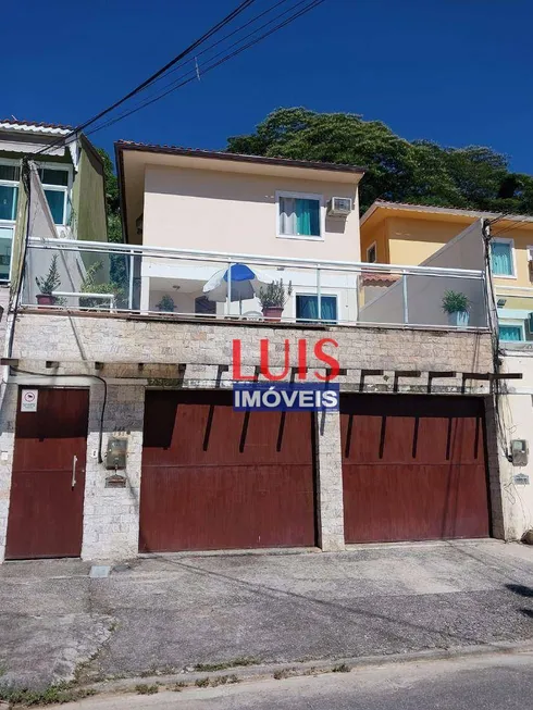 Foto 1 de Casa com 3 Quartos à venda, 140m² em Itaipu, Niterói