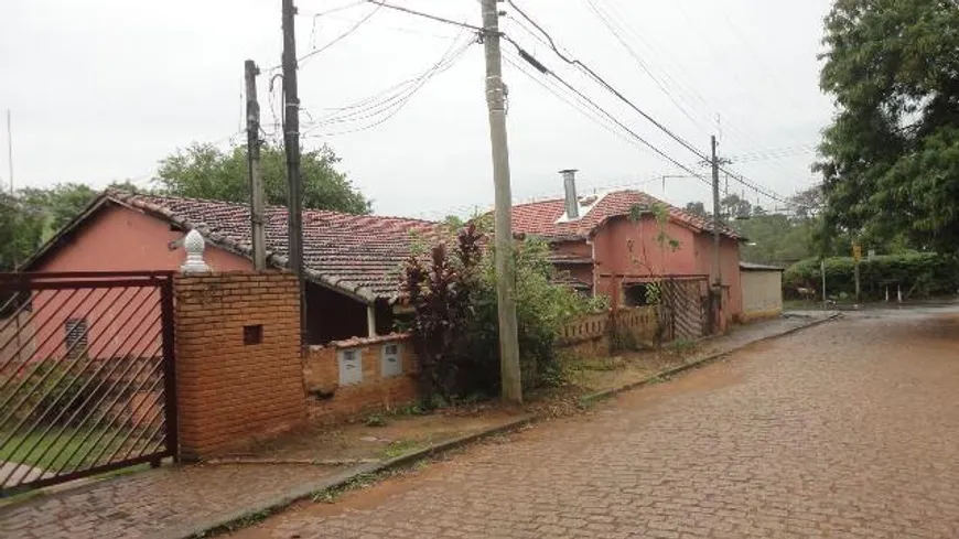 Foto 1 de Fazenda/Sítio com 2 Quartos à venda, 411m² em Chácara Belvedere, Campinas