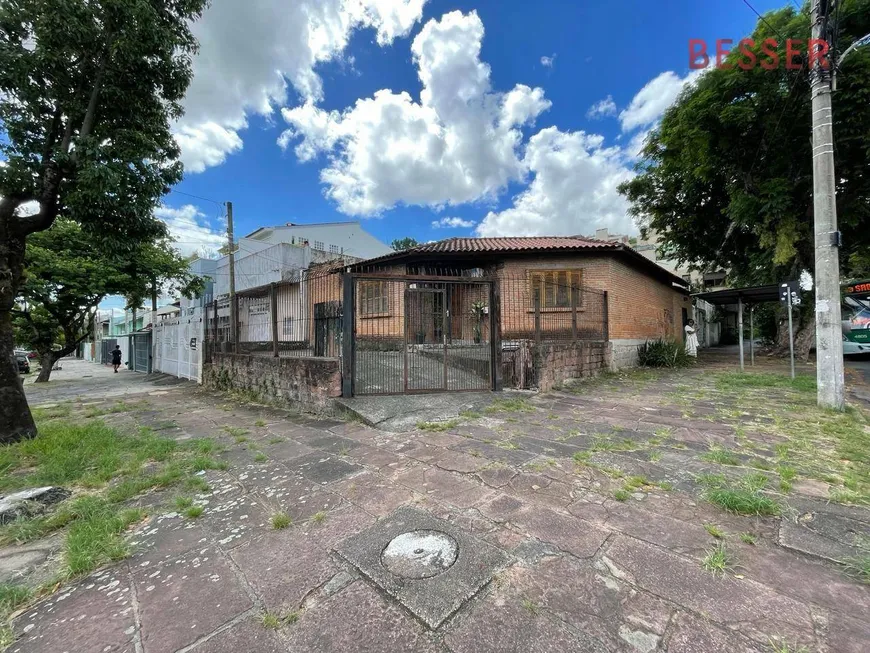 Foto 1 de Lote/Terreno à venda, 200m² em Partenon, Porto Alegre