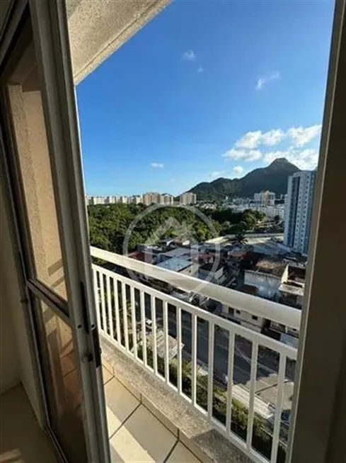 Foto 1 de Apartamento com 2 Quartos à venda, 48m² em Jacarepaguá, Rio de Janeiro