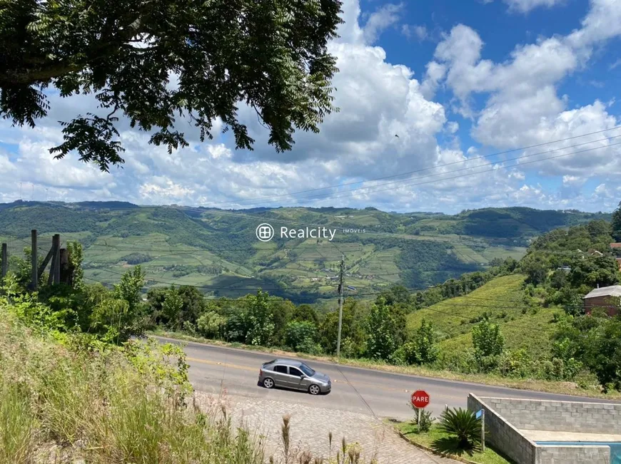 Foto 1 de Lote/Terreno à venda, 550m² em Faria Lemos, Bento Gonçalves