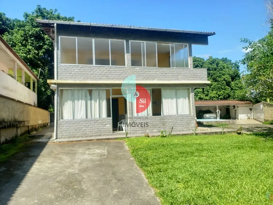 Foto 1 de Casa com 5 Quartos à venda, 300m² em Centro, Guapimirim