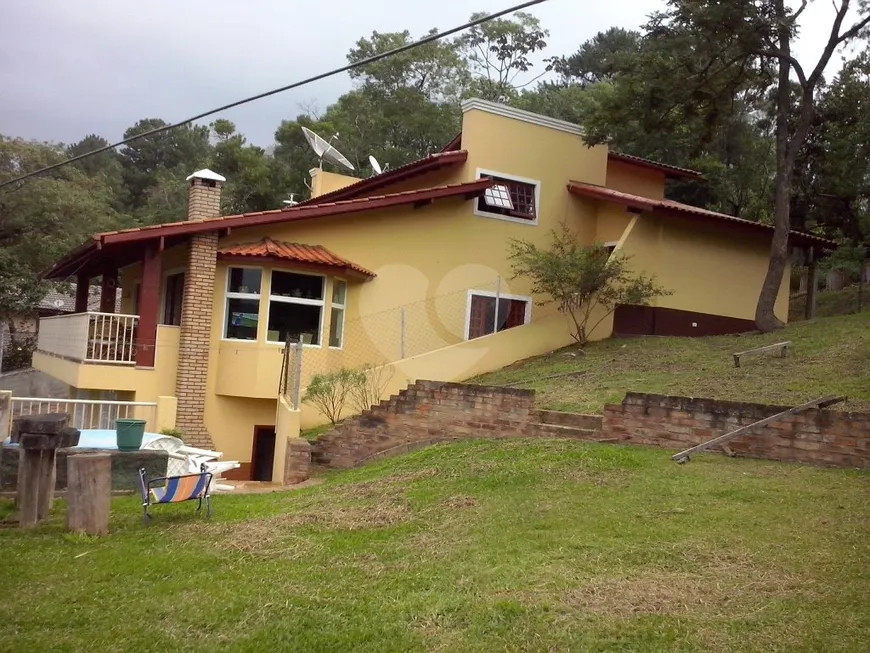 Foto 1 de Casa de Condomínio com 4 Quartos para venda ou aluguel, 365m² em Serra da Cantareira, Mairiporã