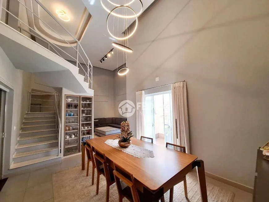 Foto 1 de Casa de Condomínio com 4 Quartos à venda, 250m² em Parque Nova Carioba, Americana