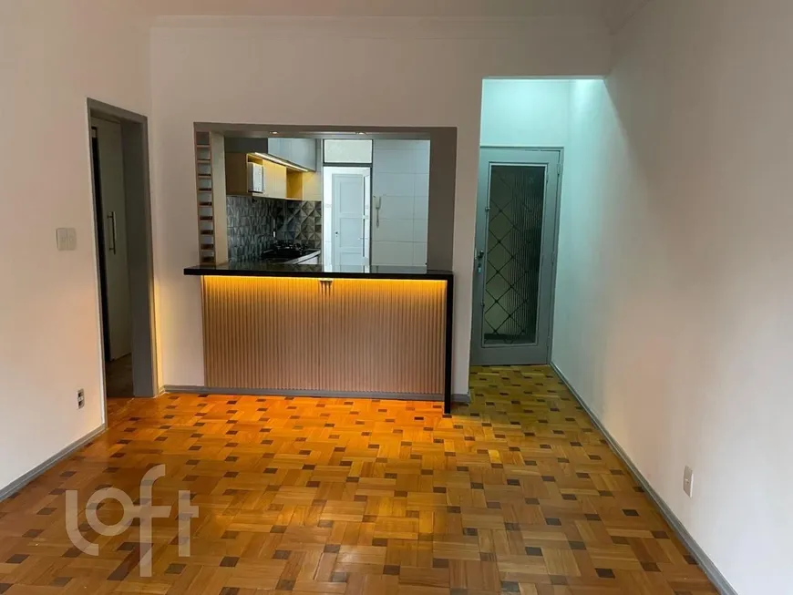 Foto 1 de Apartamento com 3 Quartos à venda, 80m² em Laranjeiras, Rio de Janeiro