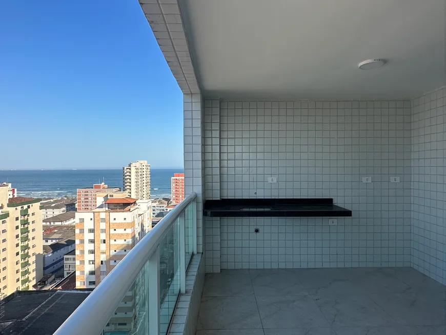 Foto 1 de Apartamento com 3 Quartos à venda, 94m² em Vila Tupi, Praia Grande