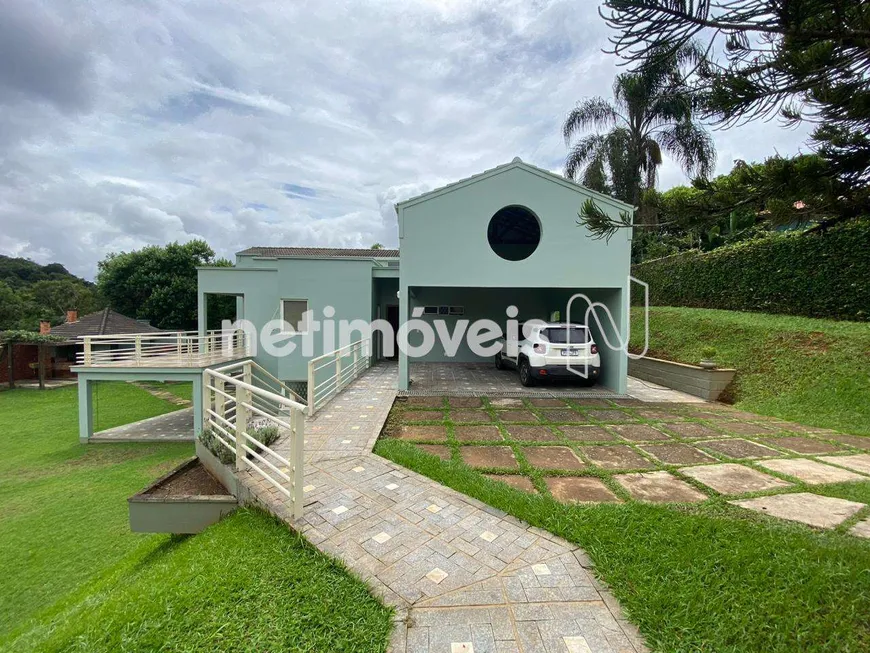Foto 1 de Casa com 4 Quartos à venda, 310m² em Ouro Velho Mansões, Nova Lima